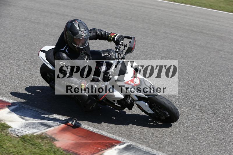 /Archiv-2024/56 10.08.2024 Plüss Moto Sport ADR/Freies Fahren/007